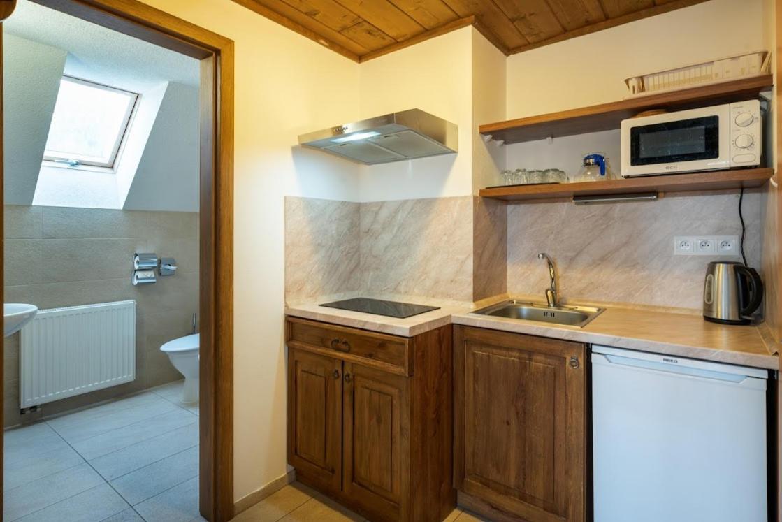 Apartmánový dom Vila Maroš Pavčina Lehota Exterior foto
