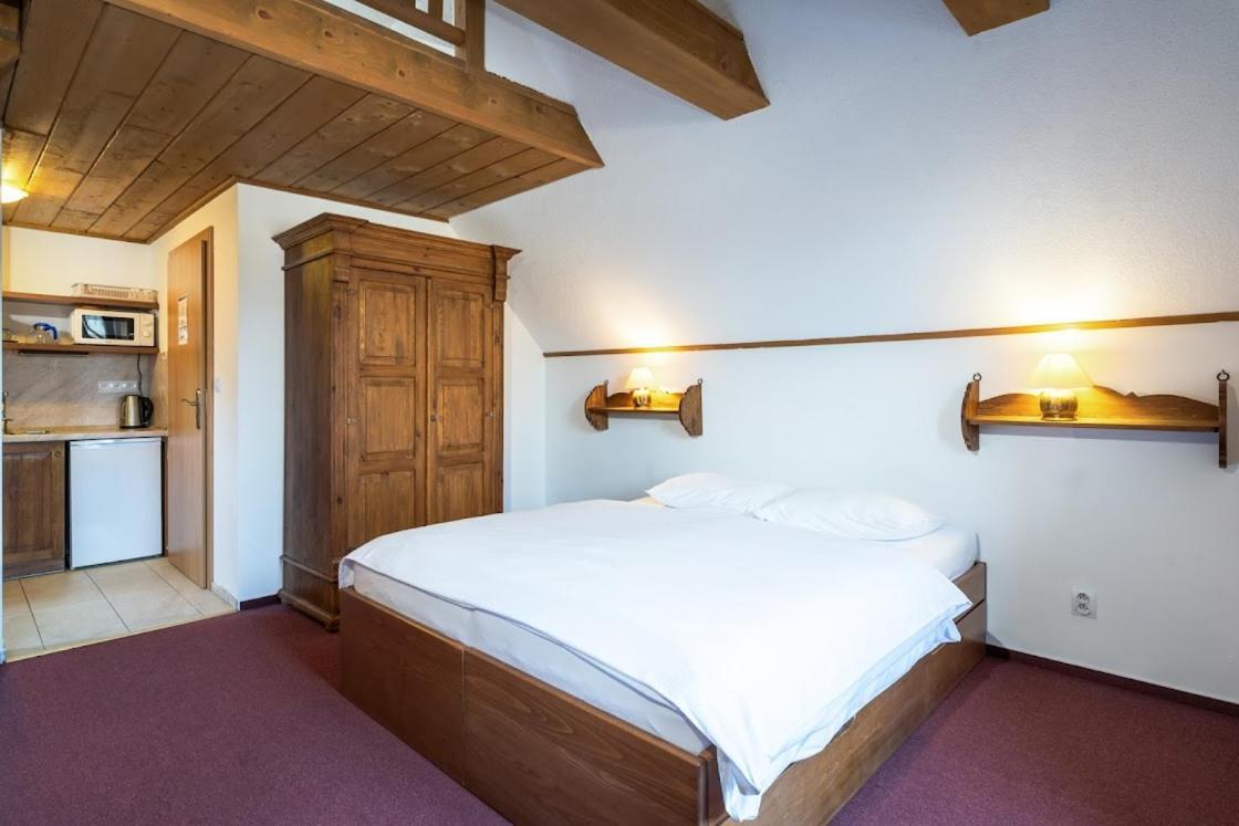 Apartmánový dom Vila Maroš Pavčina Lehota Exterior foto